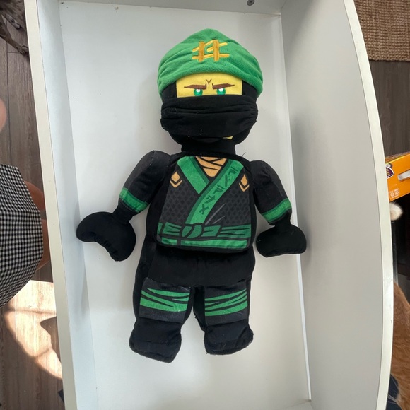 Ninjago Lloyd - Picture 2 of 4